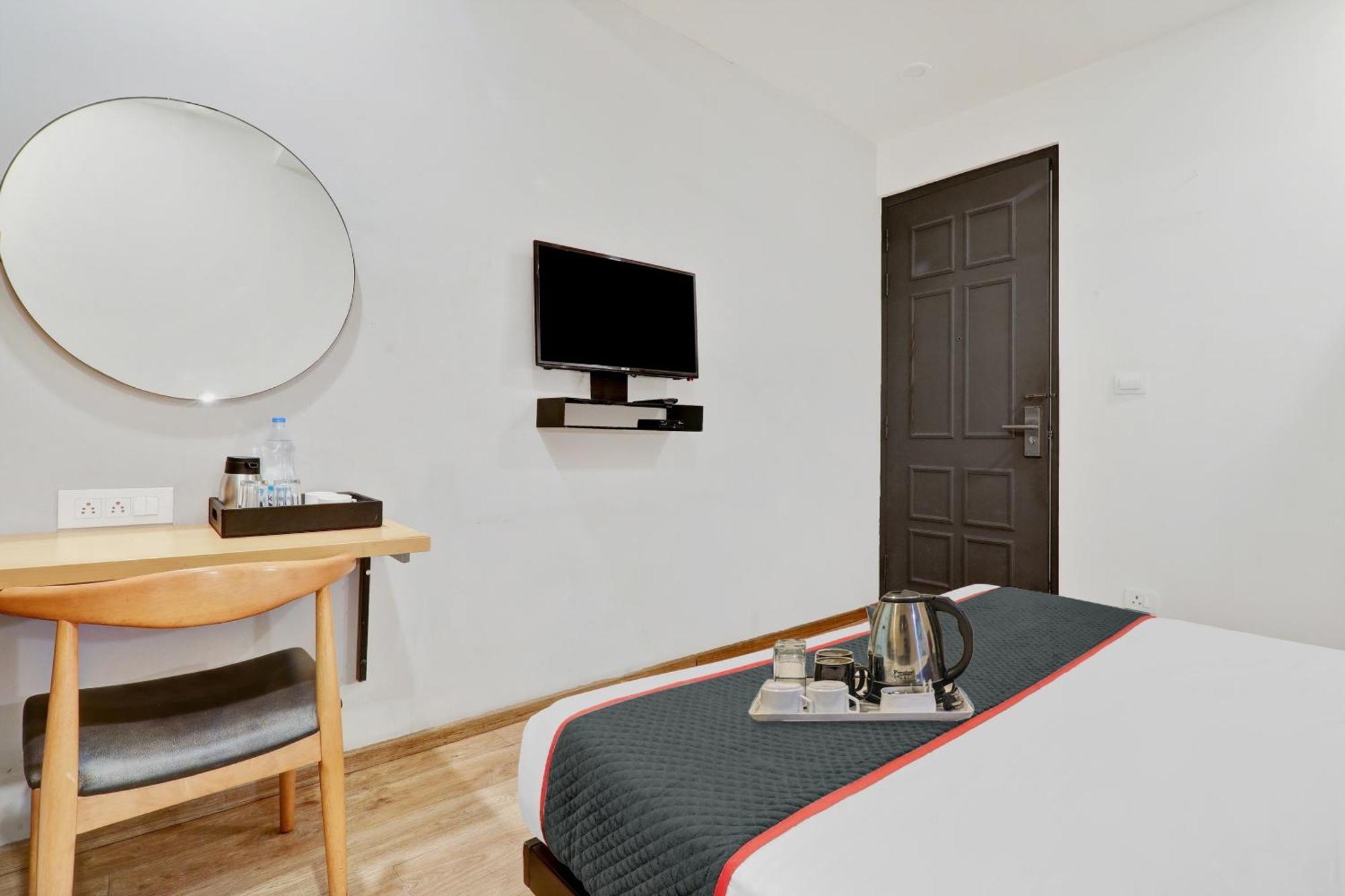 Super Townhouse 139 Ashiyana Smriti Upvan Near Emerald Mall Lucknow Bijnaur Exterior photo