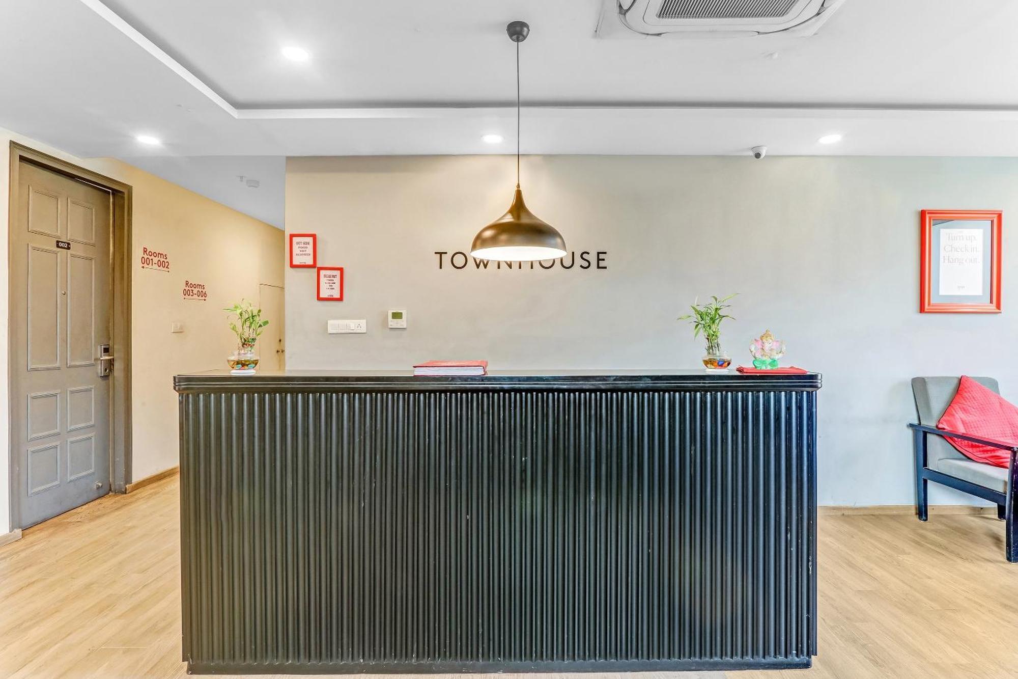 Super Townhouse 139 Ashiyana Smriti Upvan Near Emerald Mall Lucknow Bijnaur Exterior photo