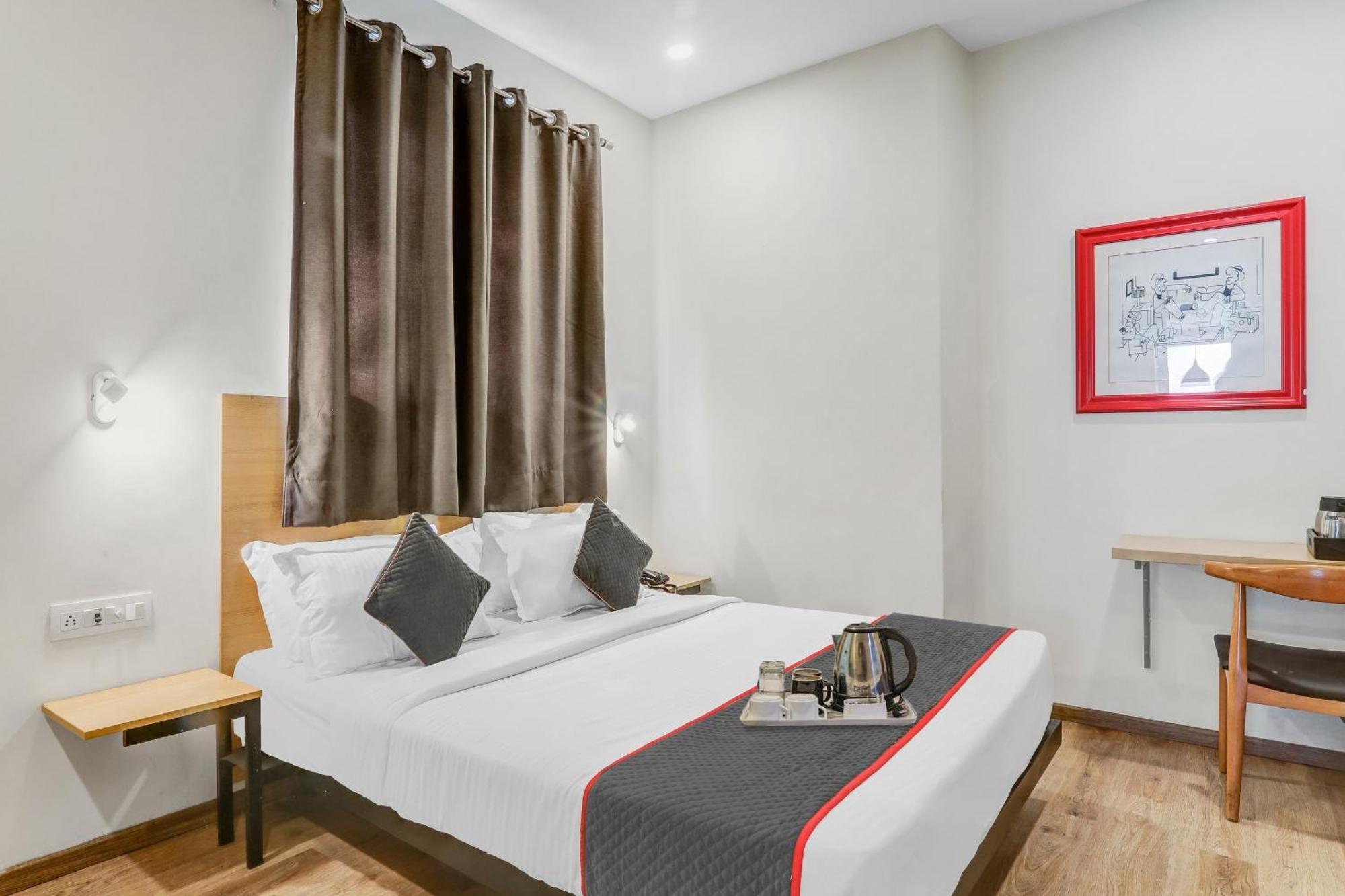 Super Townhouse 139 Ashiyana Smriti Upvan Near Emerald Mall Lucknow Bijnaur Exterior photo